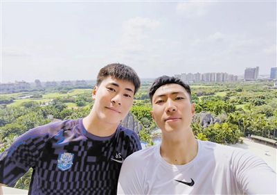 免费黄色激情视频